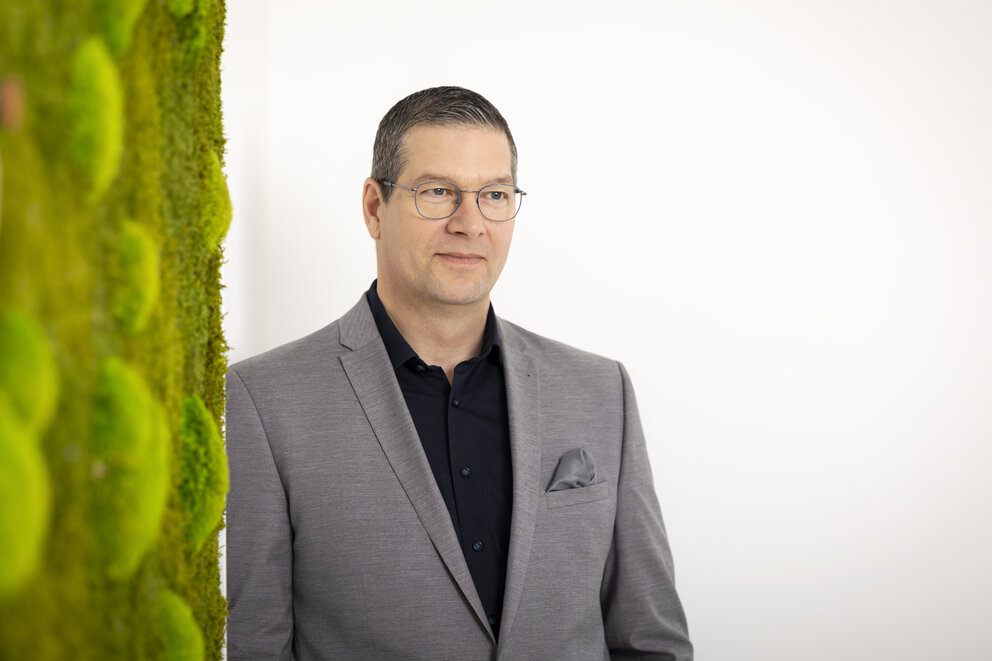 Portrait von Helge Schenk, Prokurist und Leitung Vertrieb